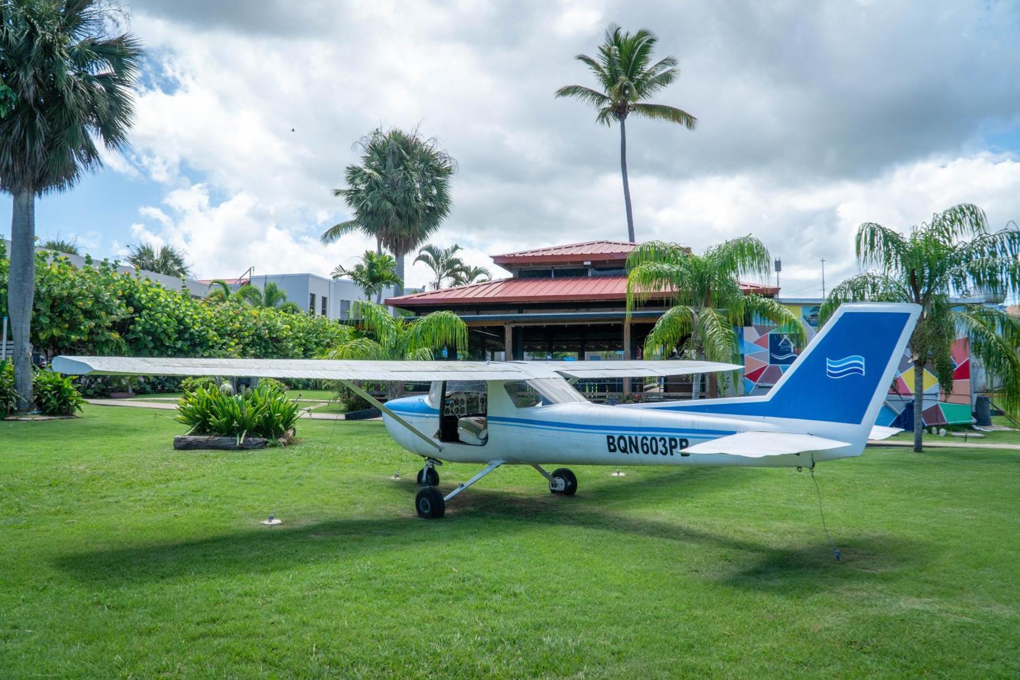 Parador El Faro Aguadilla Extérieur photo