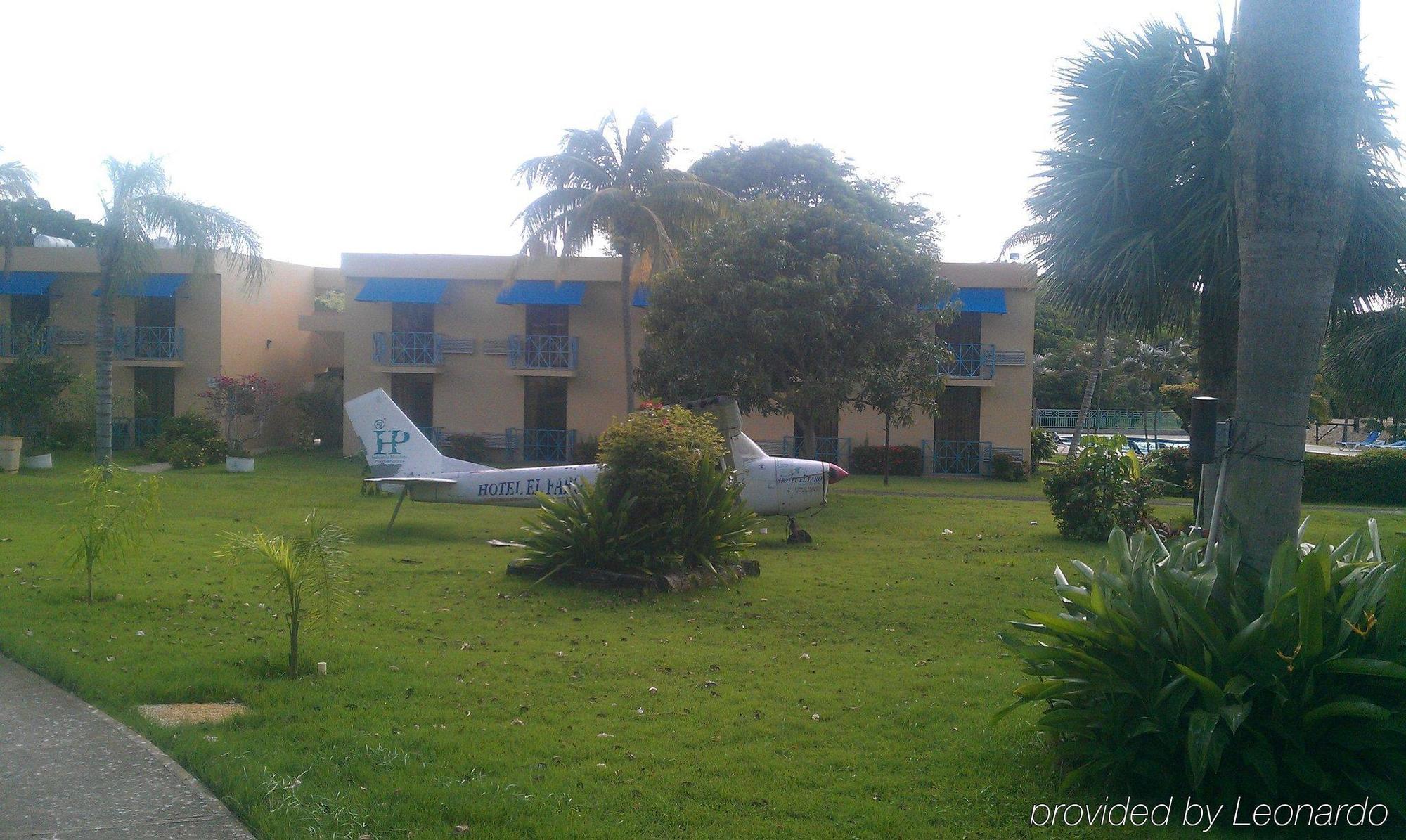 Parador El Faro Aguadilla Extérieur photo
